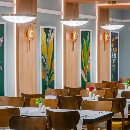 Club Big Blue Hotell 4*