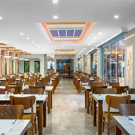 Club Big Blue Ξενοδοχείο 4*