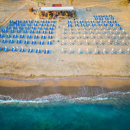Club Big Blue 4* אלאניה