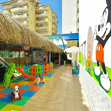 Club Big Blue فندق