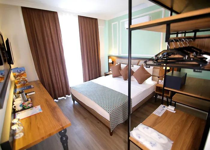 Club Big Blue 4* Alanya