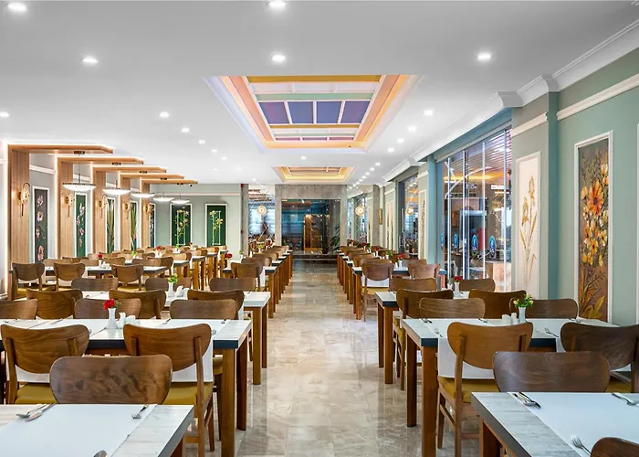 Club Big Blue Hotel 4*