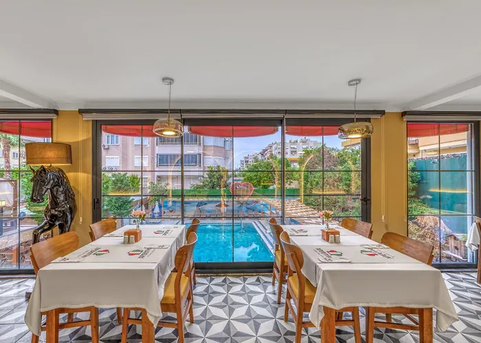 Hotel Club Big Blue 4*