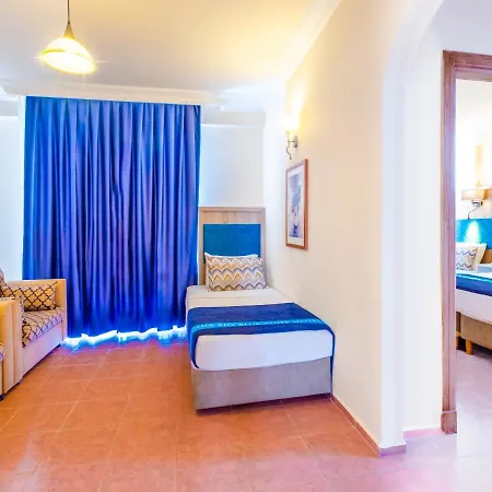 Hotel Club Big Blue 4*